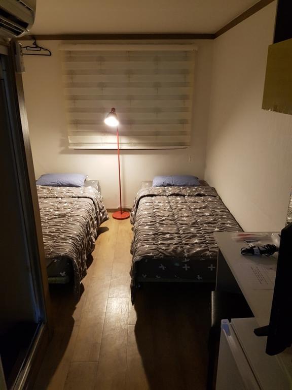 Feliz Guesthouse, Seoul Station Extérieur photo