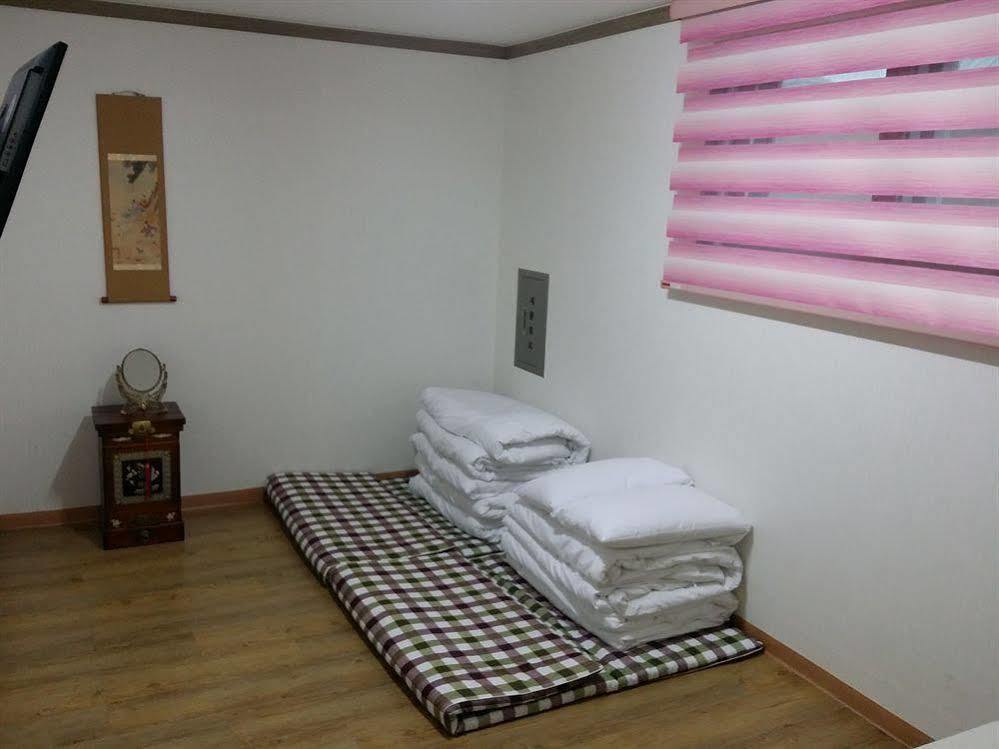 Feliz Guesthouse, Seoul Station Extérieur photo