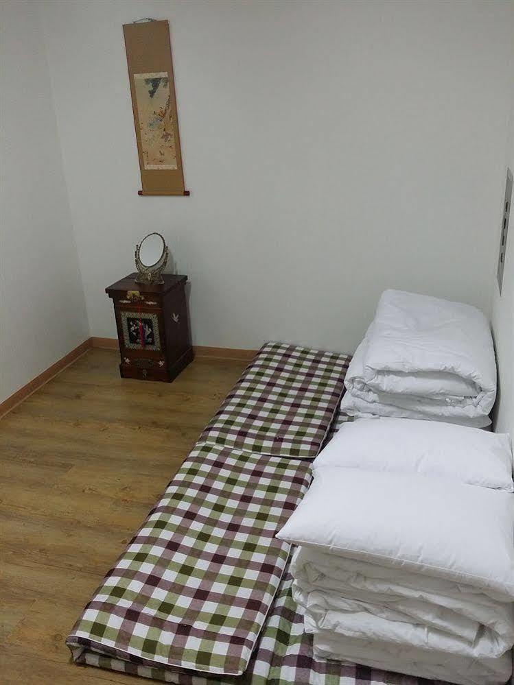 Feliz Guesthouse, Seoul Station Extérieur photo